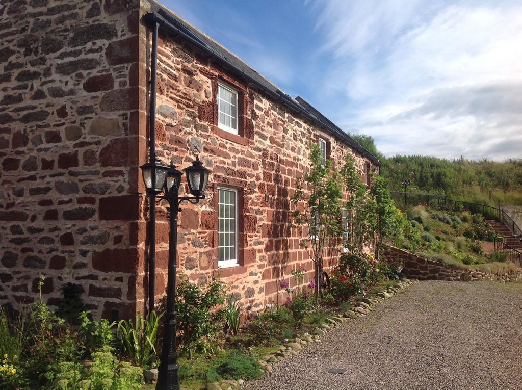 Mill Of Nethermill Holidays Pennan Exteriör bild